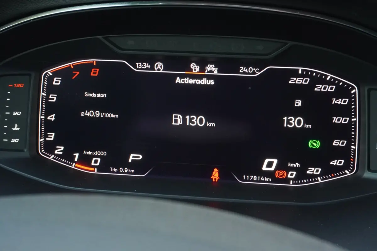 1.0 TSI 116PK FR Business Intense Plus+Leder+Vitrual+Navigatie+camera+stoel-verw+18"lmv = AUTOMAAT= SUPER !!