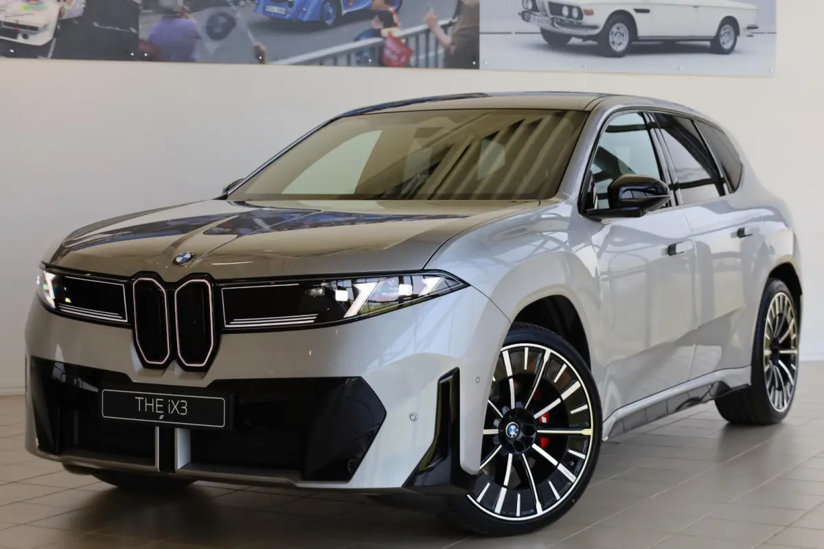 50 xDrive | M Sport Pro | Panoramadak | Head-Up Display | Trekhaak