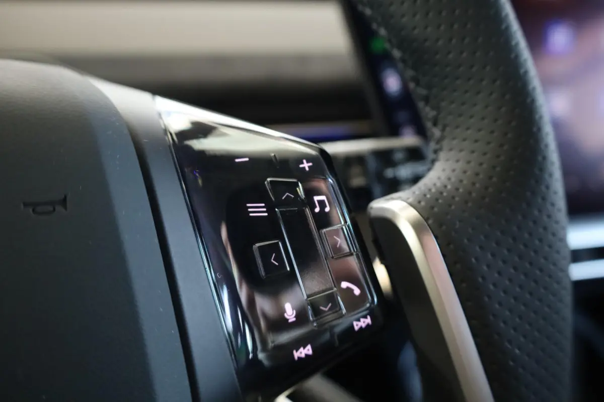 50 xDrive | M Sport Pro | Panoramadak | Head-Up Display | Trekhaak