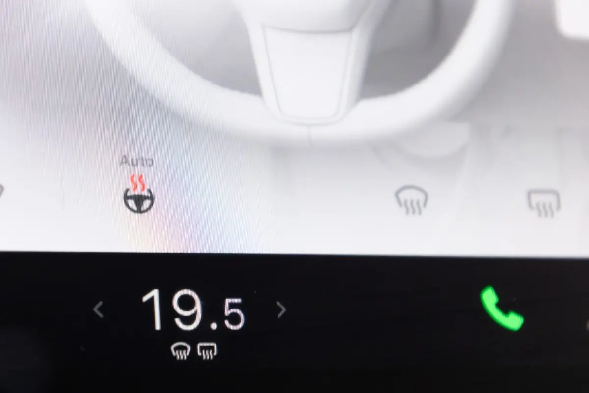 Long Range AWD 75 kWh *SOH 95%* LEDER | PANORAMADAK