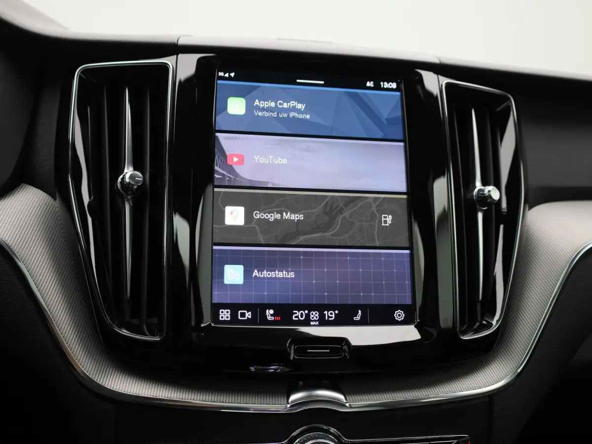 T6 Plug-in hybrid AWD Plus Dark