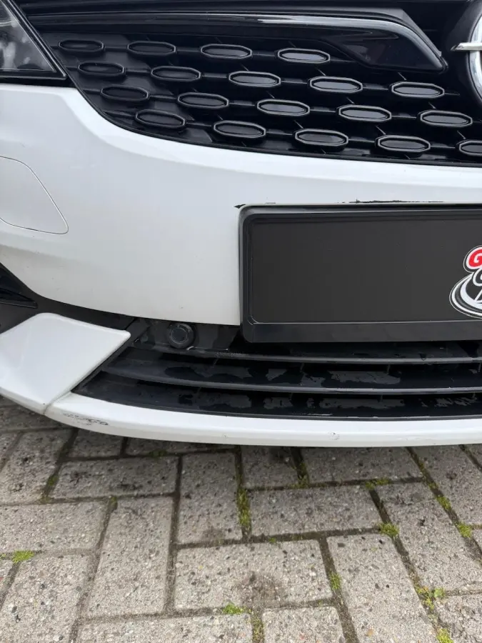 1.2 Benzine Black Edition Trekhaak