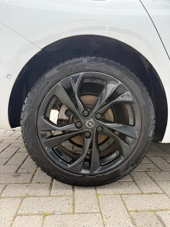 1.2 Benzine Black Edition Trekhaak