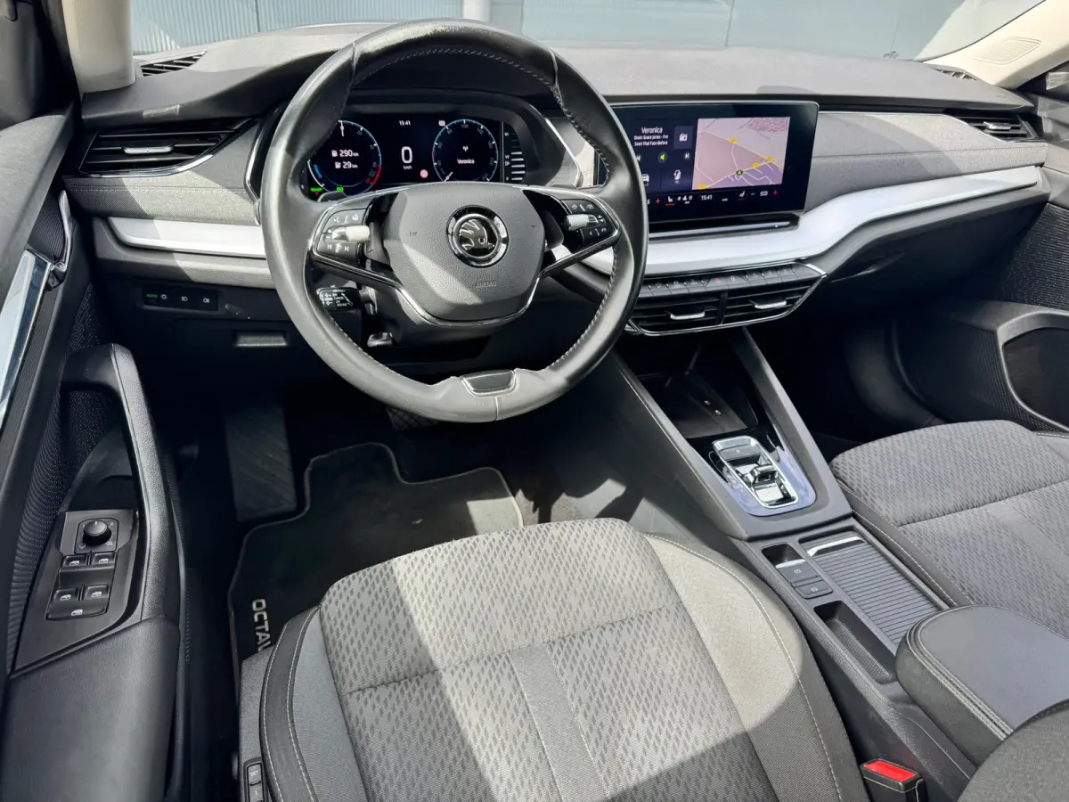 1.4 TSI iV PHEV * Digitale teller * 2x Memory * Head-Up *