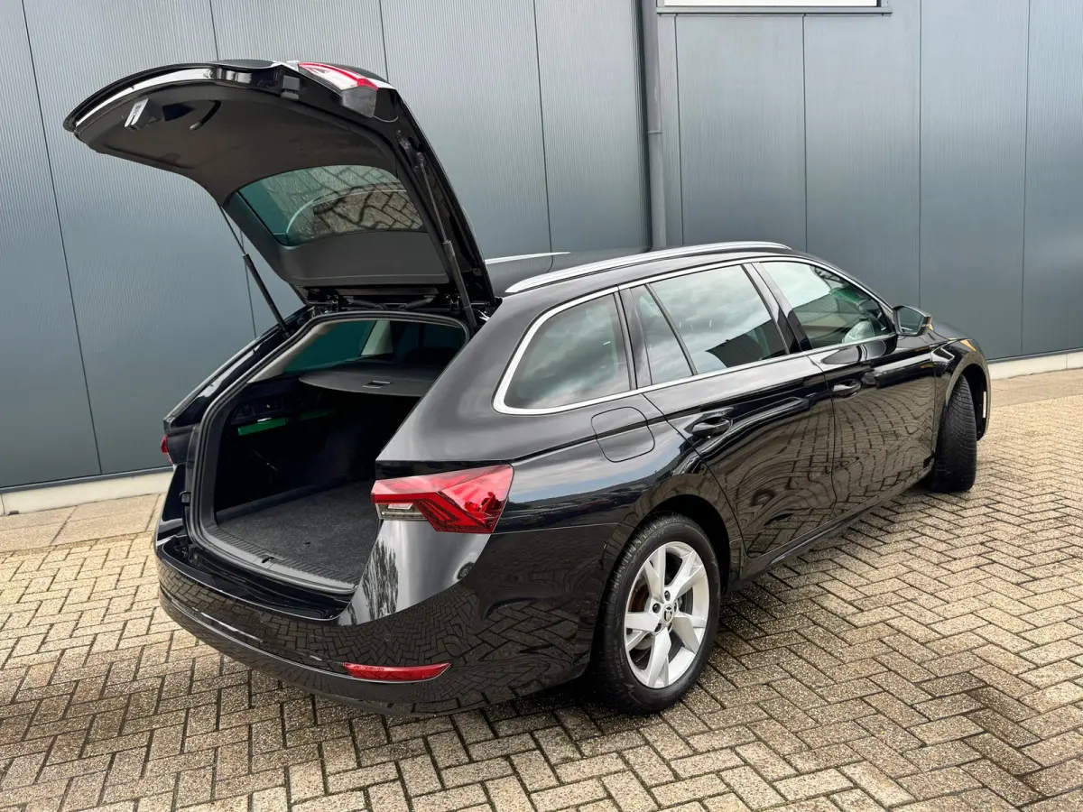 1.4 TSI iV PHEV * Digitale teller * 2x Memory * Head-Up *