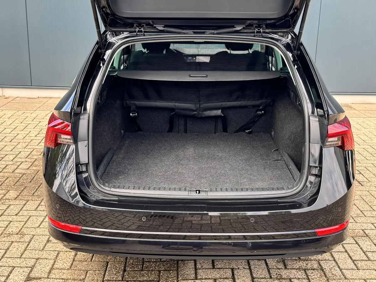 1.4 TSI iV PHEV * Digitale teller * 2x Memory * Head-Up *