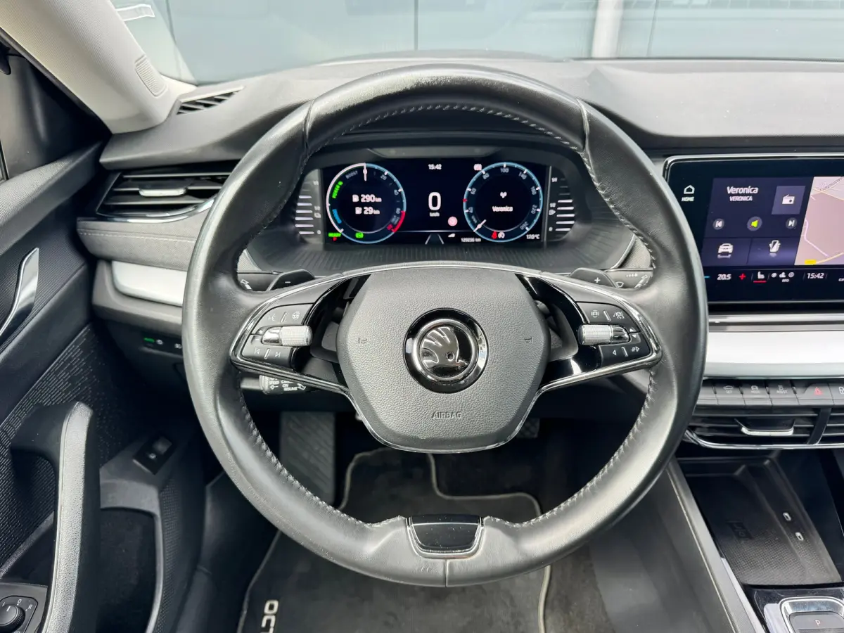 1.4 TSI iV PHEV * Digitale teller * 2x Memory * Head-Up *
