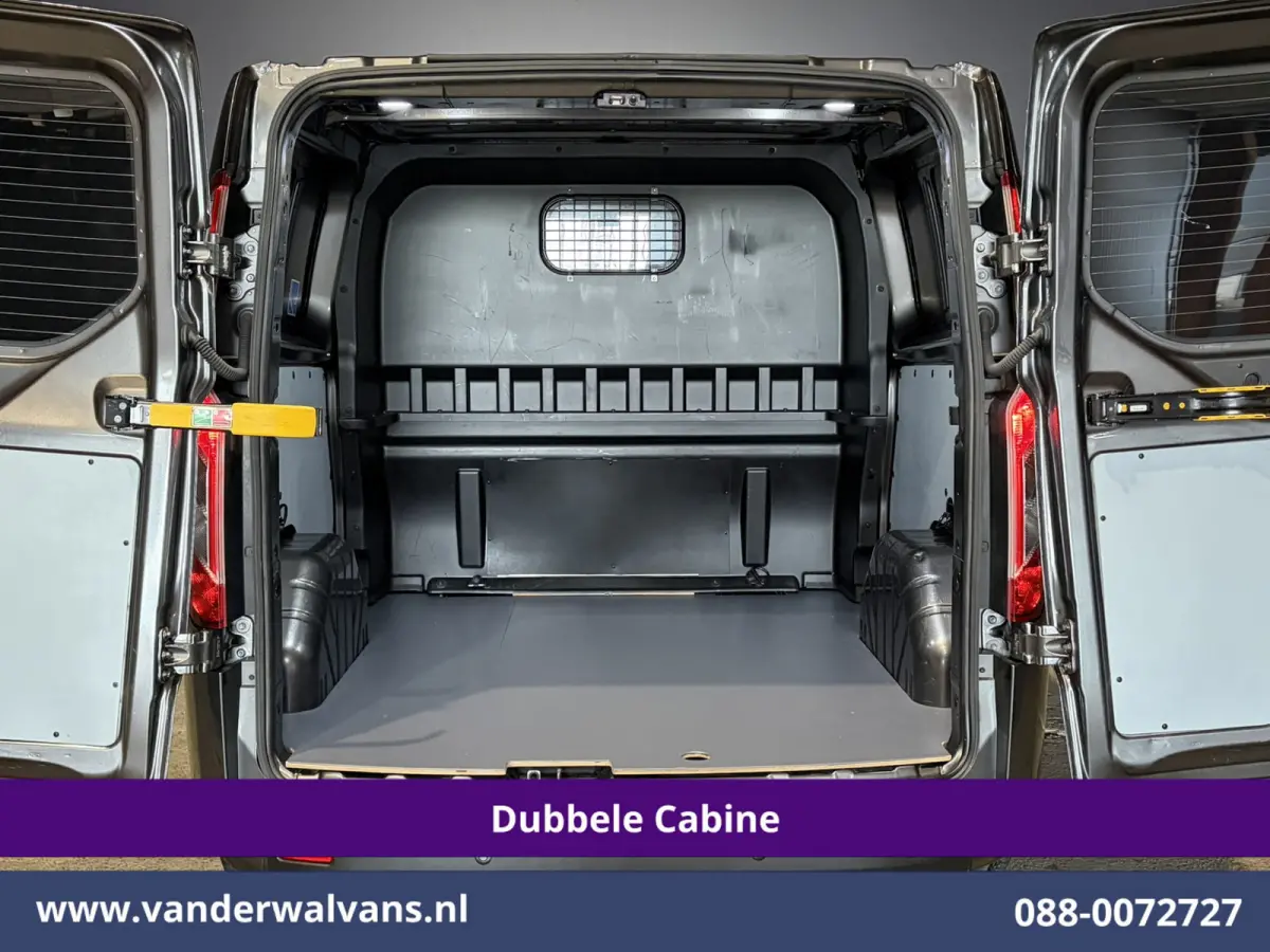 2.0 TDCI 170pk L2H1 Dubbele Cabine Euro6 Airco | 5-Zits | 2x Zijdeur | Camera | LED Apple Carplay, Android Auto, Cruisecontrol, Parkeersensoren, Stoelverwarming, Verwarmde voorruit 2800kg tr