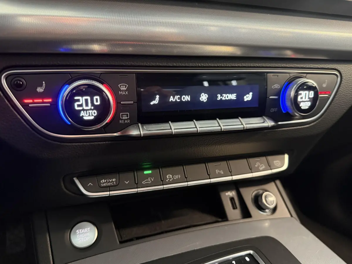 50 TFSI e quattro Pro Line S Line Plugin Hybrid Navigatie Cruise Control Climate Control LED Koplampen Parkeersensoren Rondom Stoelverwarming Virtual Cockpit