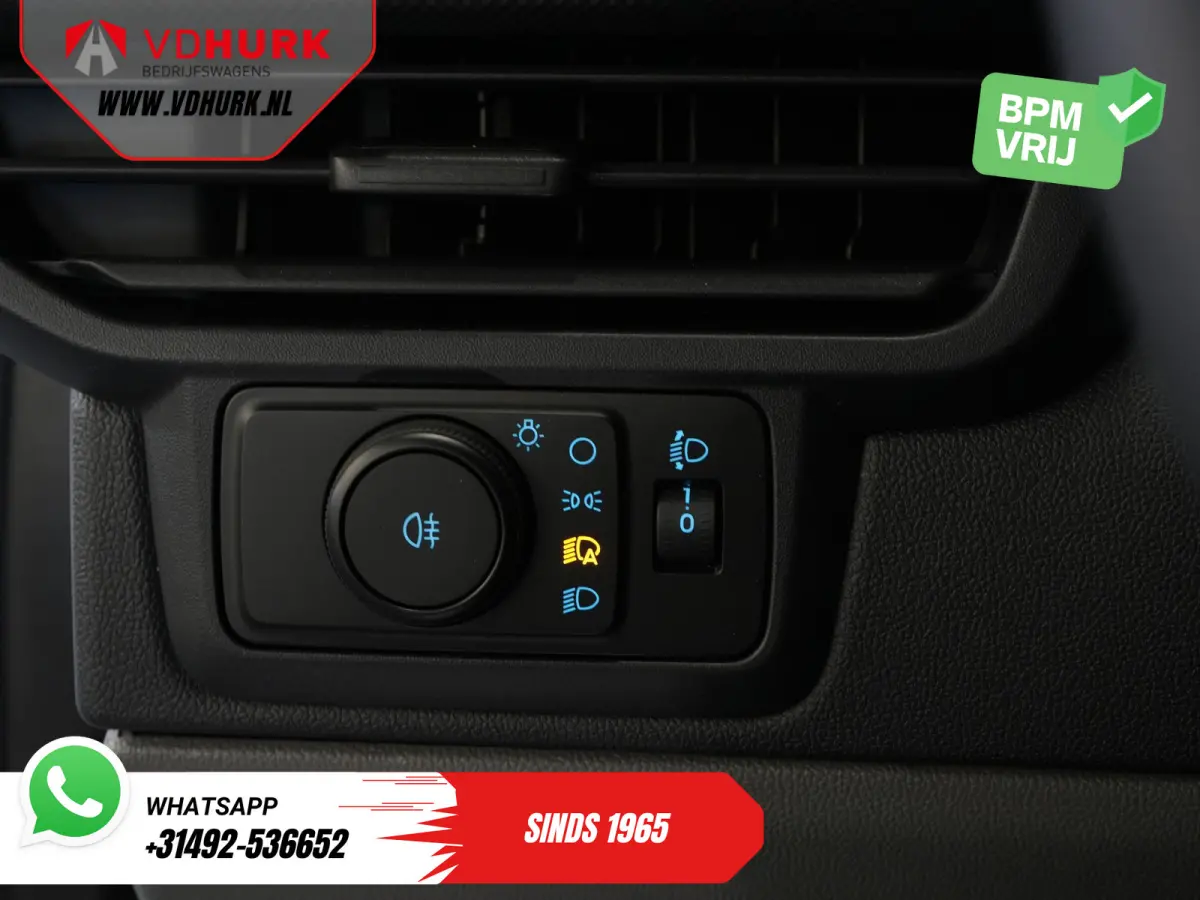 Trend 65 kWh 330 km WLTP Garantie t/m 2029/ LED/ Standkachel/ Snellader/ 2.3t Trekverm./ Stuurverw./ Stoelverw./ Carplay/ Camera/ PDC/ Cruise