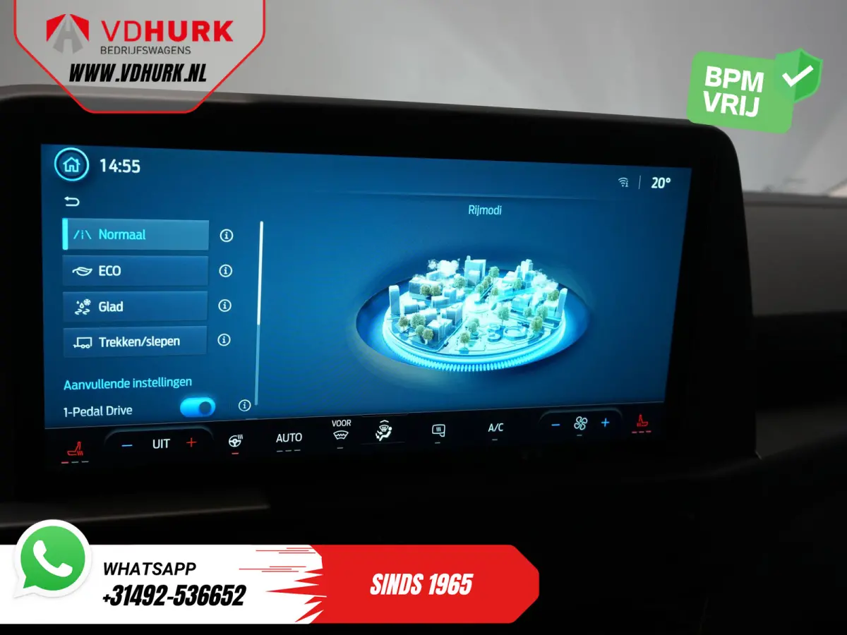 Trend 65 kWh 330 km WLTP Garantie t/m 2029/ LED/ Standkachel/ Snellader/ 2.3t Trekverm./ Stuurverw./ Stoelverw./ Carplay/ Camera/ PDC/ Cruise