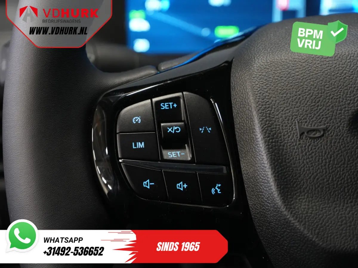 Trend 65 kWh 330 km WLTP Garantie t/m 2029/ LED/ Standkachel/ Snellader/ 2.3t Trekverm./ Stuurverw./ Stoelverw./ Carplay/ Camera/ PDC/ Cruise