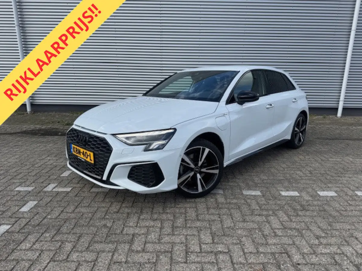40 TFSI e Edition S-line,Leder/Alcantara,Virtueel/Camera,Carplay,Navigatie,Cruisecontrol