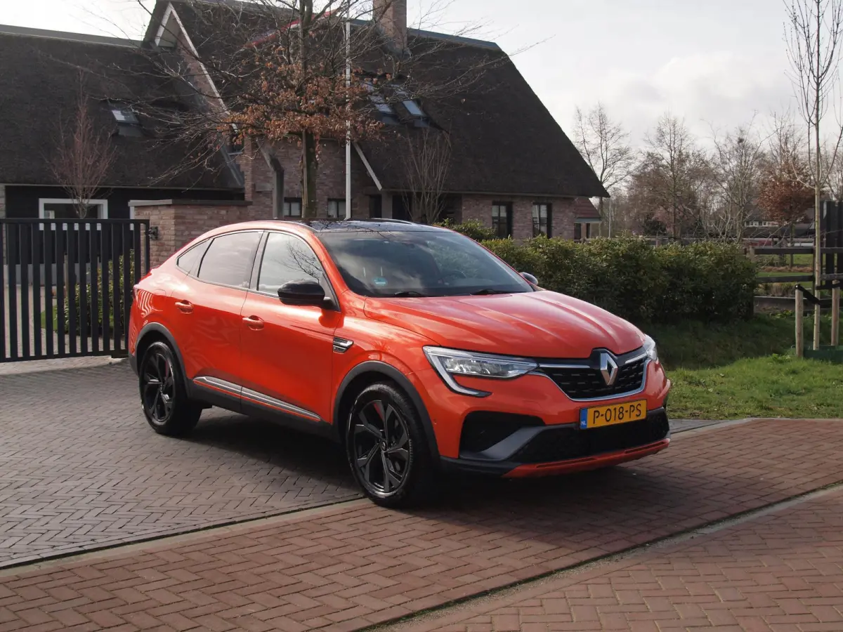 1.6 E-Tech Hybrid 145 R.S. Line | Camera | Cruise Control | Stoel/Stuurverwarming | NL-Auto
