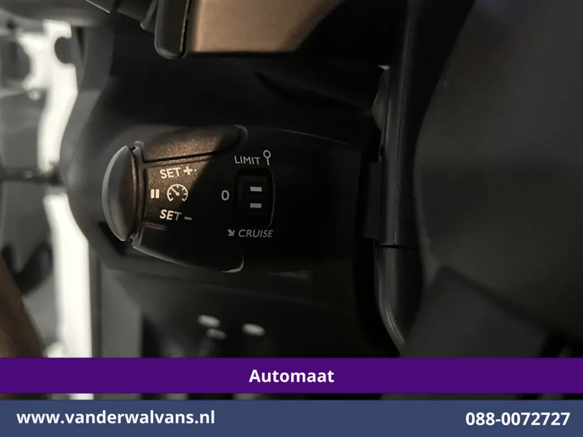 1.2 PureTech 130pk Automaat Benzine L1H1 Euro6 Airco | Navigatie | Camera | Apple Carplay | Cruisecontrol Android Auto, Parkeersensoren