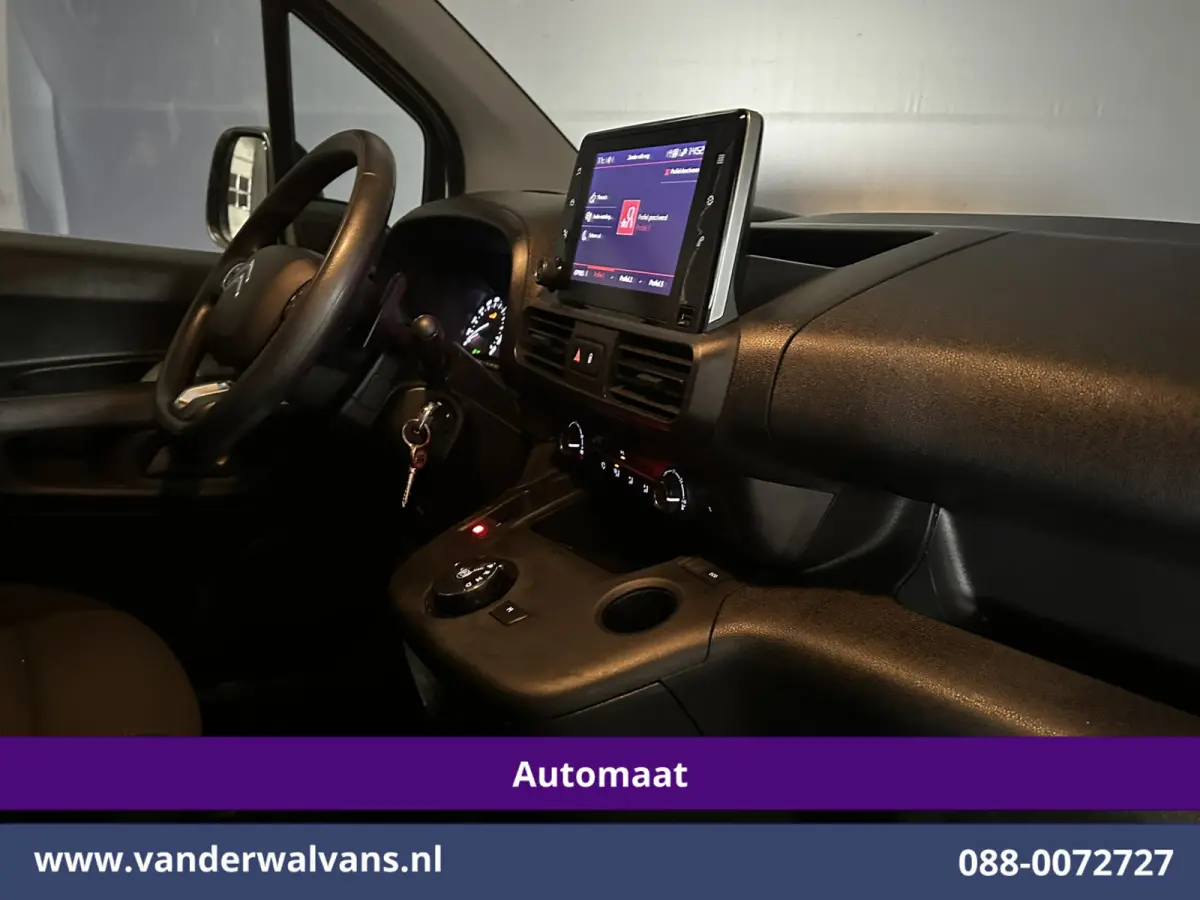 1.2 PureTech 130pk Automaat Benzine L1H1 Euro6 Airco | Navigatie | Camera | Apple Carplay | Cruisecontrol Android Auto, Parkeersensoren