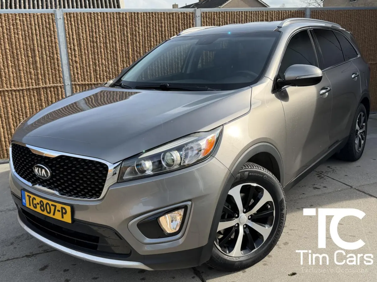 EX V6 3.3 Automaat 290pk 7-persoons | Trekhaak | 2300kg trekgewicht | Leren bekleding | Stoelverwarming | Climate & cruise control | Elektrisch verstelbare stoelen | Parkeersensoren achter |