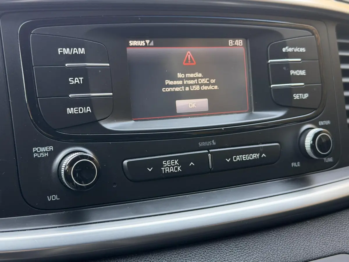 EX V6 3.3 Automaat 290pk 7-persoons | Trekhaak | 2300kg trekgewicht | Leren bekleding | Stoelverwarming | Climate & cruise control | Elektrisch verstelbare stoelen | Parkeersensoren achter |