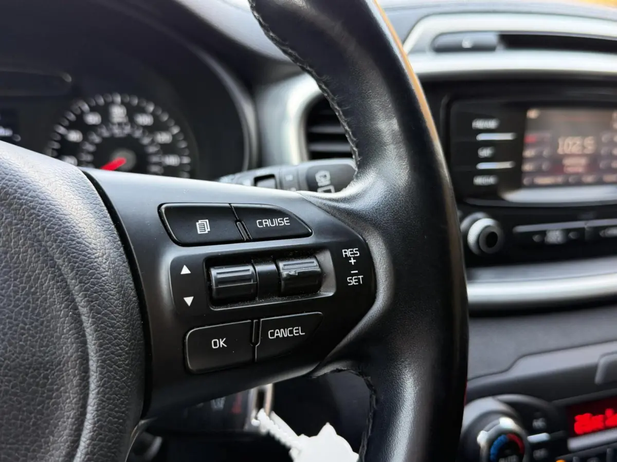 EX V6 3.3 Automaat 290pk 7-persoons | Trekhaak | 2300kg trekgewicht | Leren bekleding | Stoelverwarming | Climate & cruise control | Elektrisch verstelbare stoelen | Parkeersensoren achter |