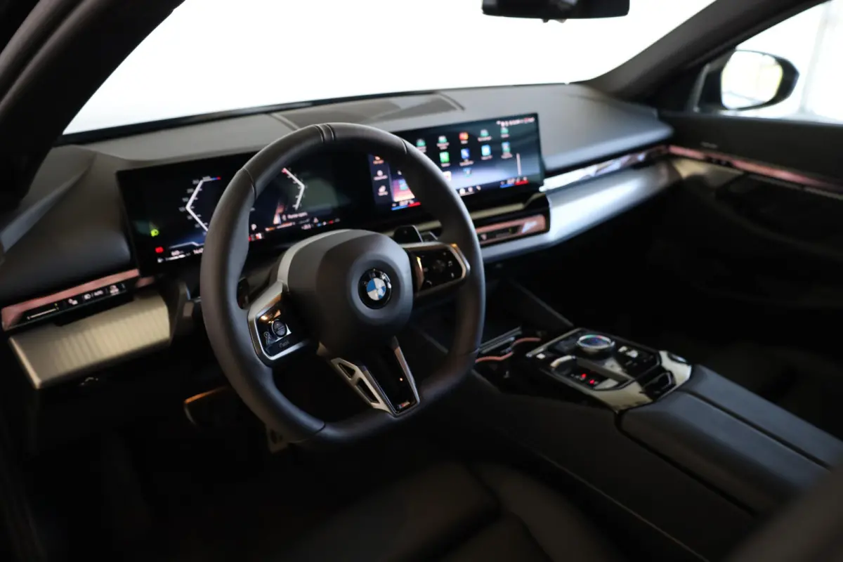 520i | M Sportpakket | Driving Assistant Plus | Harman/Kardon | Trekhaak