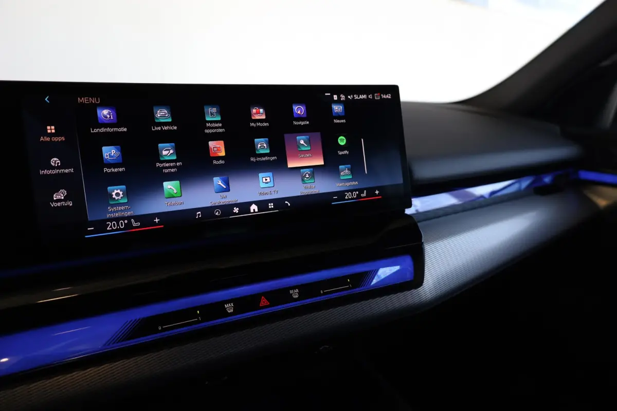 520i | M Sportpakket | Driving Assistant Plus | Harman/Kardon | Trekhaak