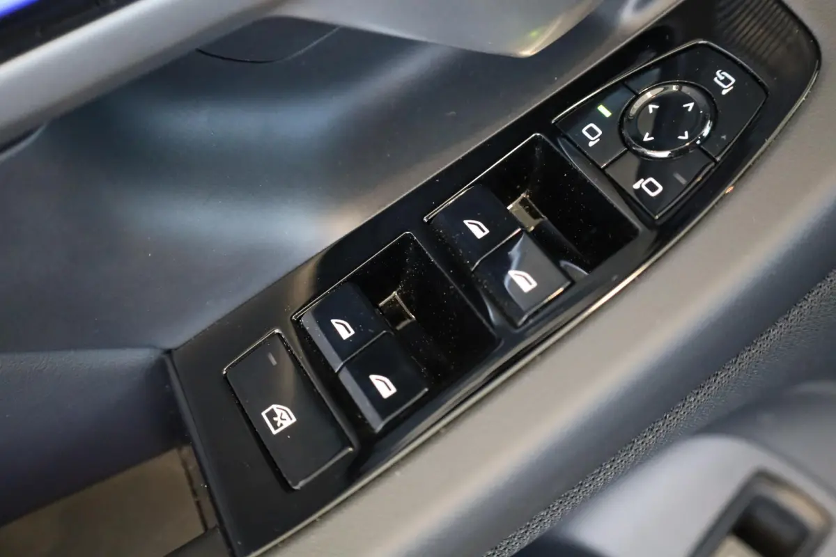 520i | M Sportpakket | Driving Assistant Plus | Harman/Kardon | Trekhaak