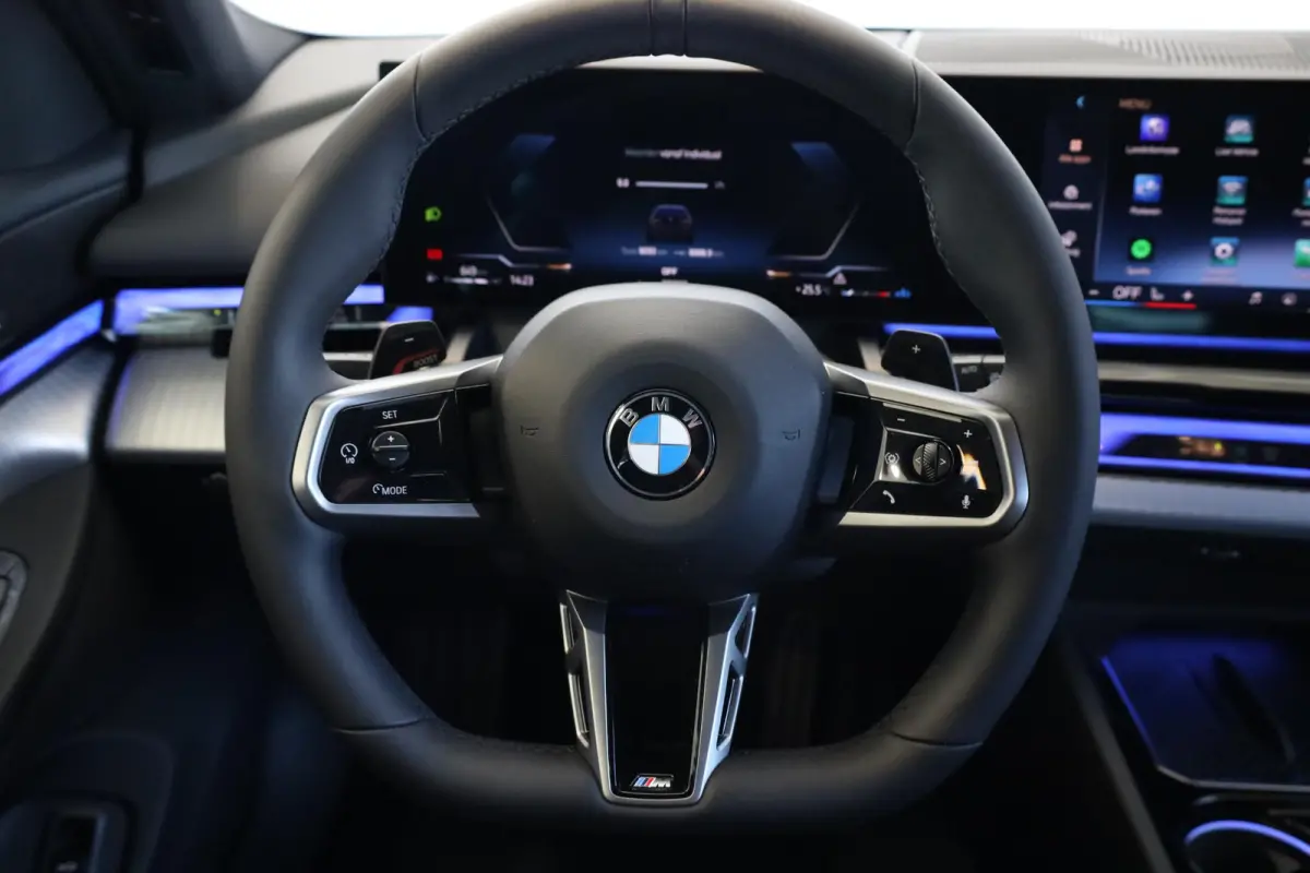 520i | M Sportpakket | Driving Assistant Plus | Harman/Kardon | Trekhaak