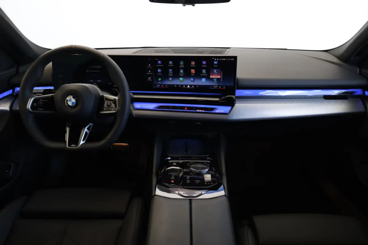 520i | M Sportpakket | Driving Assistant Plus | Harman/Kardon | Trekhaak