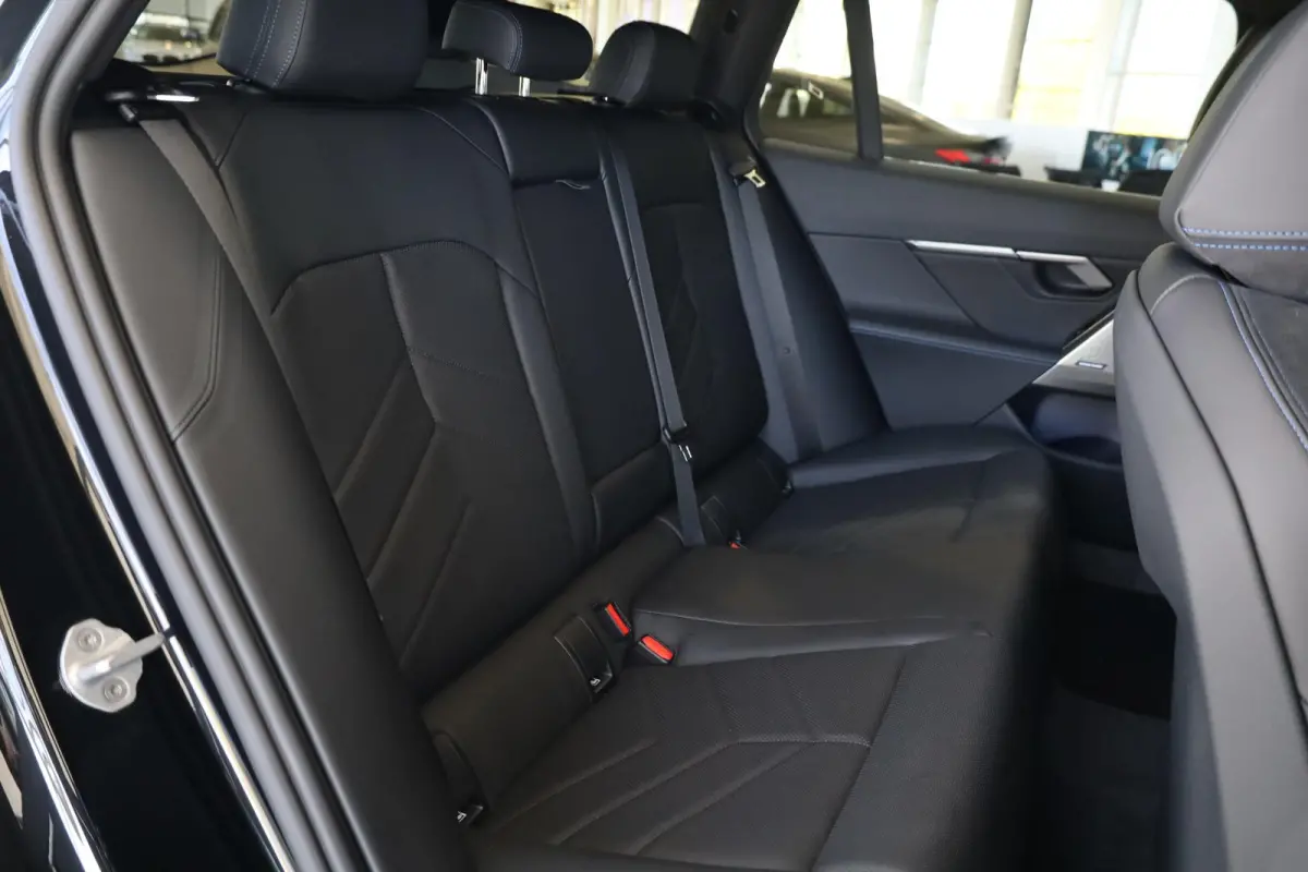 520i | M Sportpakket | Driving Assistant Plus | Harman/Kardon | Trekhaak