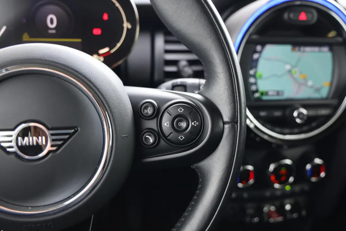 1.5 Cooper Business Edition