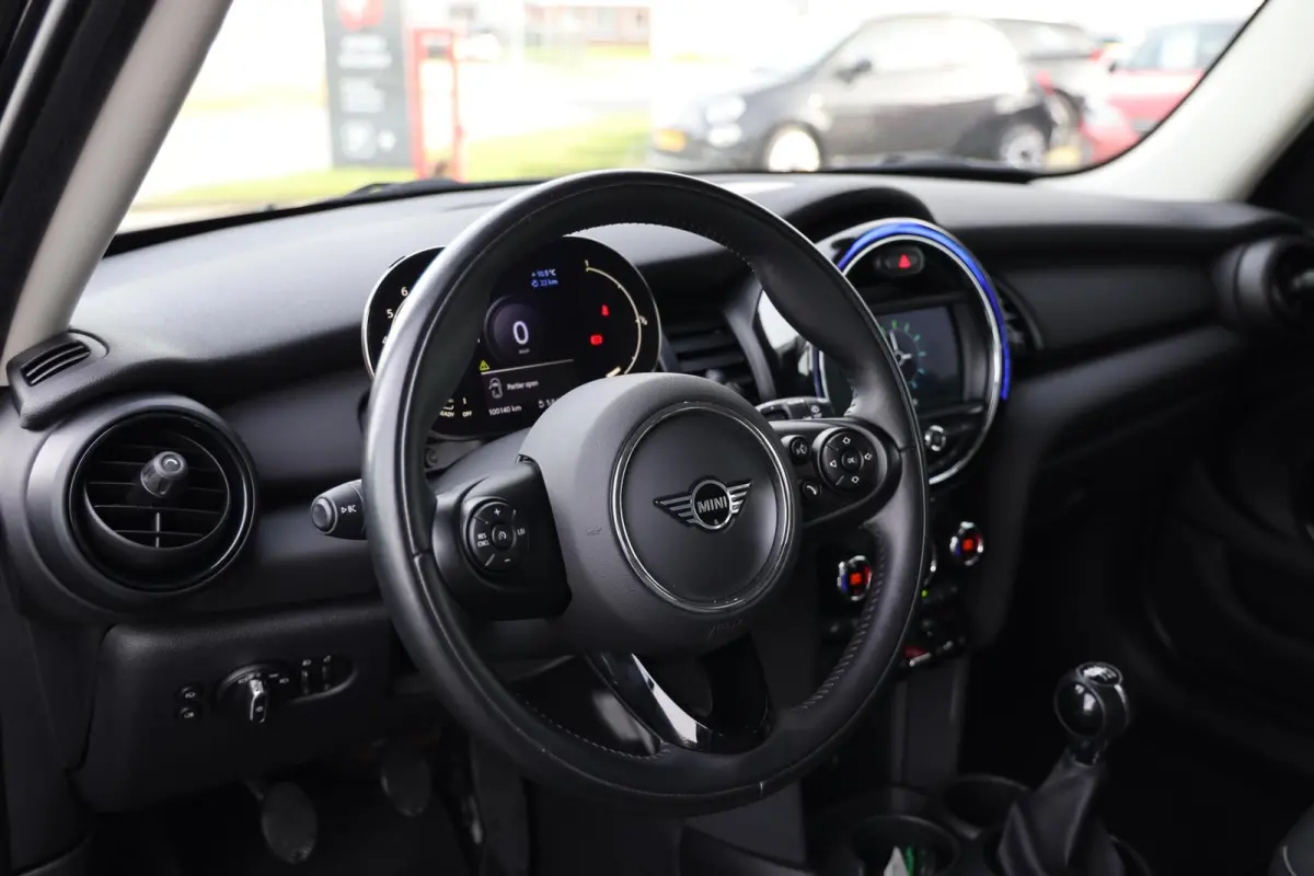 1.5 Cooper Business Edition