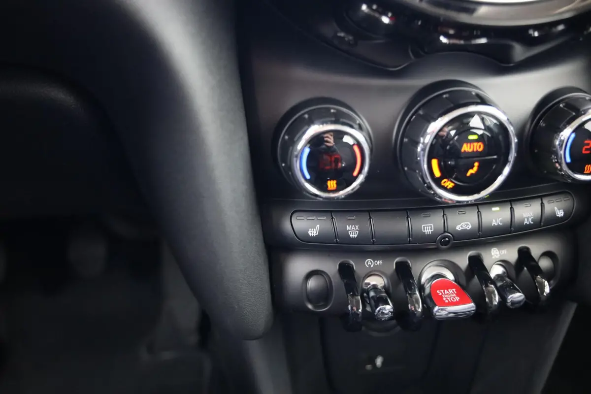 1.5 Cooper Business Edition