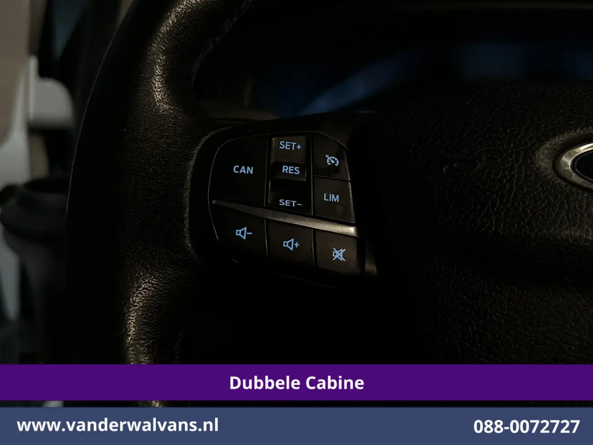 2.0 TDCI 131pk L2H1 Dubbele Cabine Euro6 Airco | 6-Zits | LED | Cruisecontrol | Parkeersensoren Achterklep, 2800kg trekvermogen