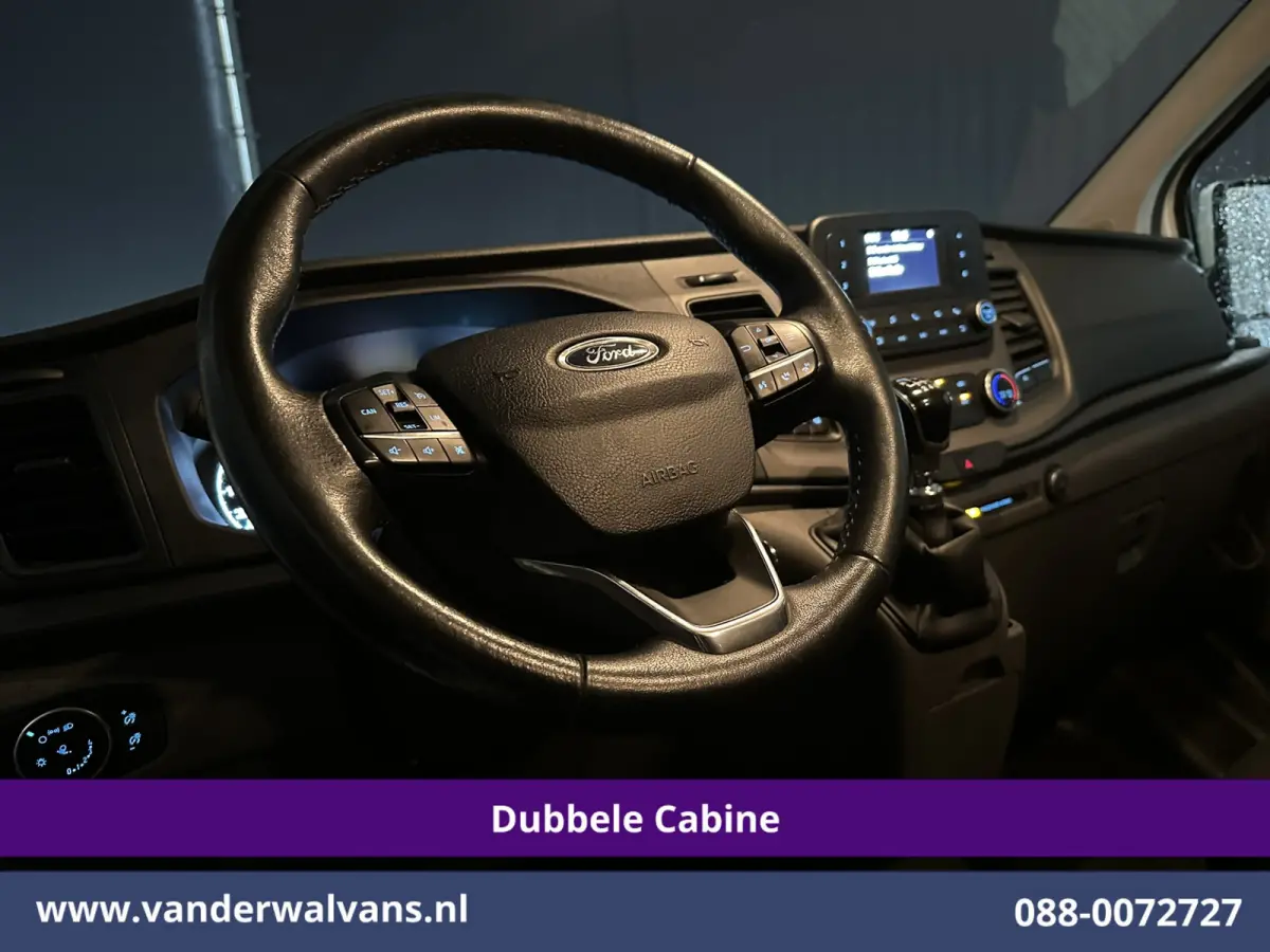 2.0 TDCI 131pk L2H1 Dubbele Cabine Euro6 Airco | 6-Zits | LED | Cruisecontrol | Parkeersensoren Achterklep, 2800kg trekvermogen