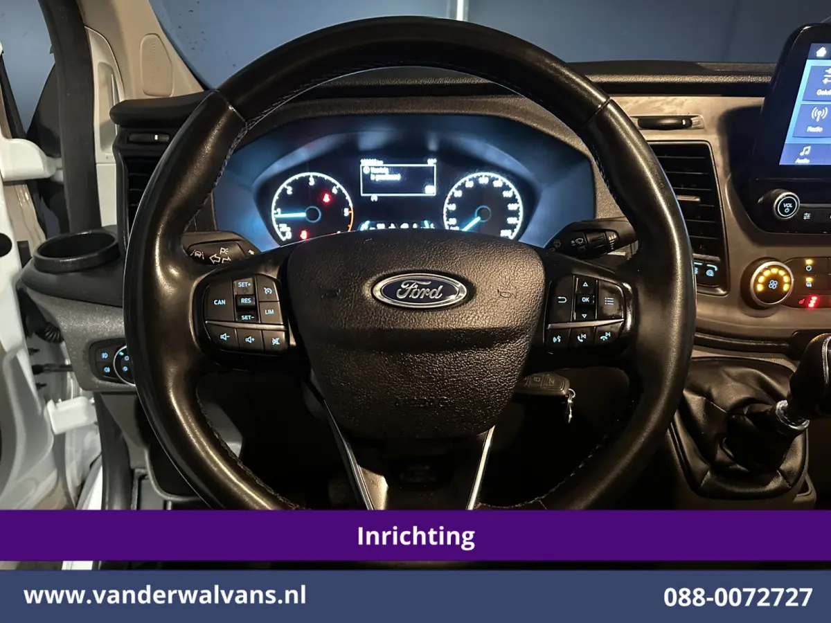 2.0 TDCI L1H1 Inrichting Euro6 Airco | Camera | LED | Cruisecontrol | Stoelverwarming | 2500kg Trekhaak Verwarmde voorruit, Parkeersensoren, Bijrijdersbank