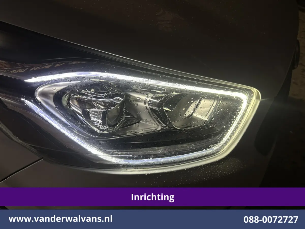 2.0 TDCI L1H1 Inrichting Euro6 Airco | Camera | LED | Cruisecontrol | Stoelverwarming | 2500kg Trekhaak Verwarmde voorruit, Parkeersensoren, Bijrijdersbank