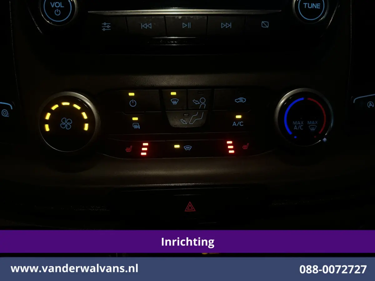 2.0 TDCI L1H1 Inrichting Euro6 Airco | Camera | LED | Cruisecontrol | Stoelverwarming | 2500kg Trekhaak Verwarmde voorruit, Parkeersensoren, Bijrijdersbank
