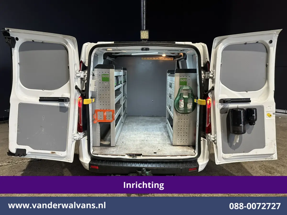 2.0 TDCI L1H1 Inrichting Euro6 Airco | Camera | LED | Cruisecontrol | Stoelverwarming | 2500kg Trekhaak Verwarmde voorruit, Parkeersensoren, Bijrijdersbank