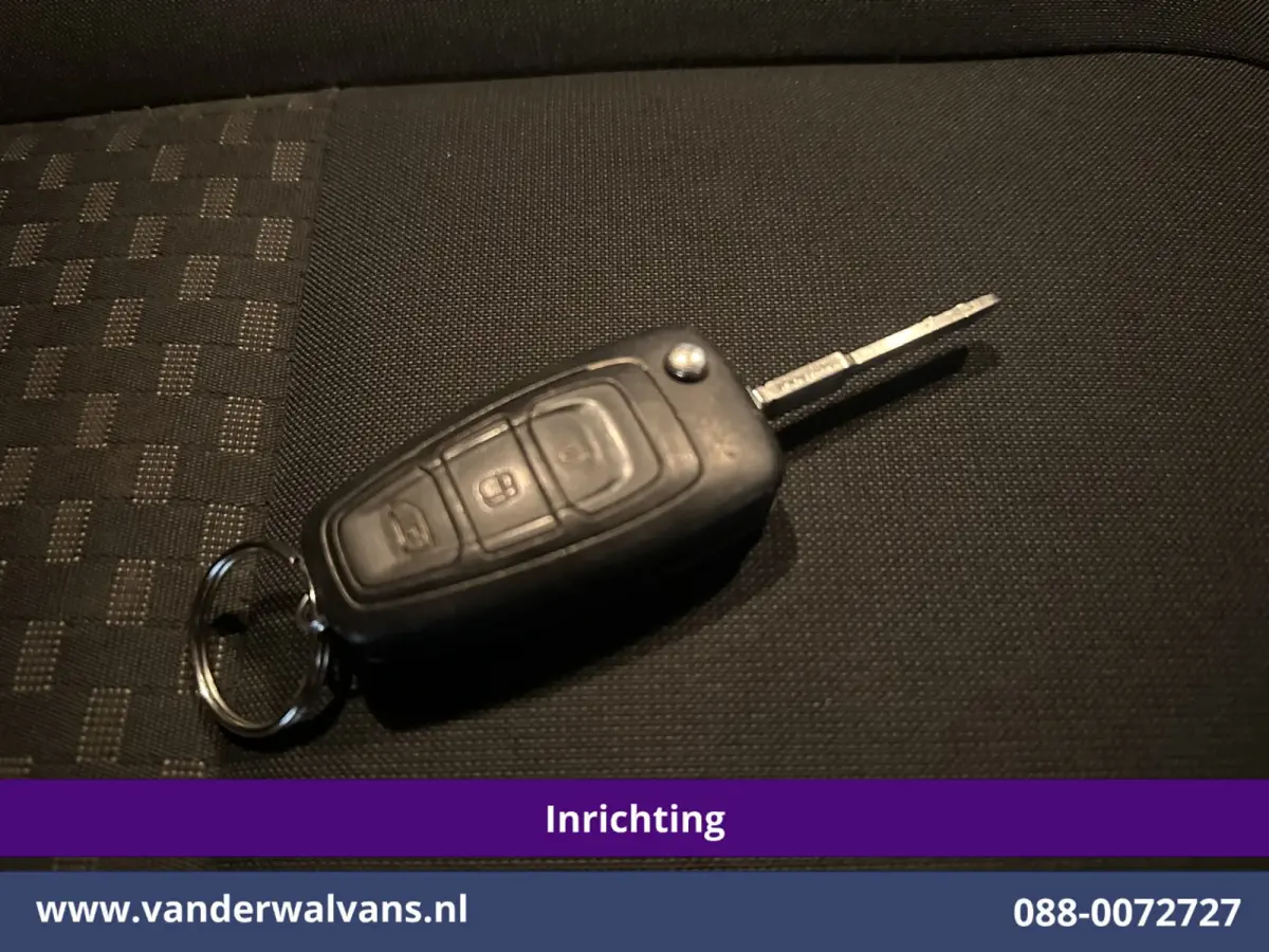 2.0 TDCI L1H1 Inrichting Euro6 Airco | Camera | LED | Cruisecontrol | Stoelverwarming | 2500kg Trekhaak Verwarmde voorruit, Parkeersensoren, Bijrijdersbank