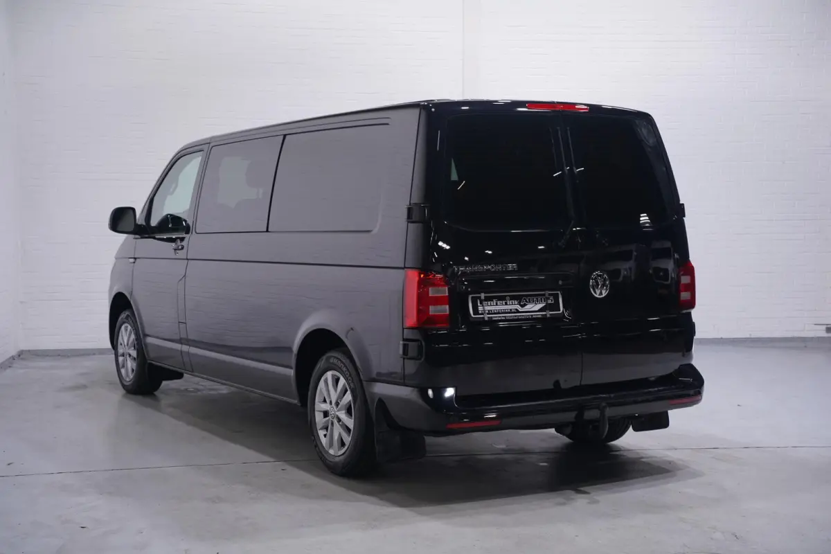 2.0 TDI 150 pk Dubbel Cabine DSG Aut. Navi, Trekhaak 2.500 kg, 16" LMV, PDC V+A, 5-Zits