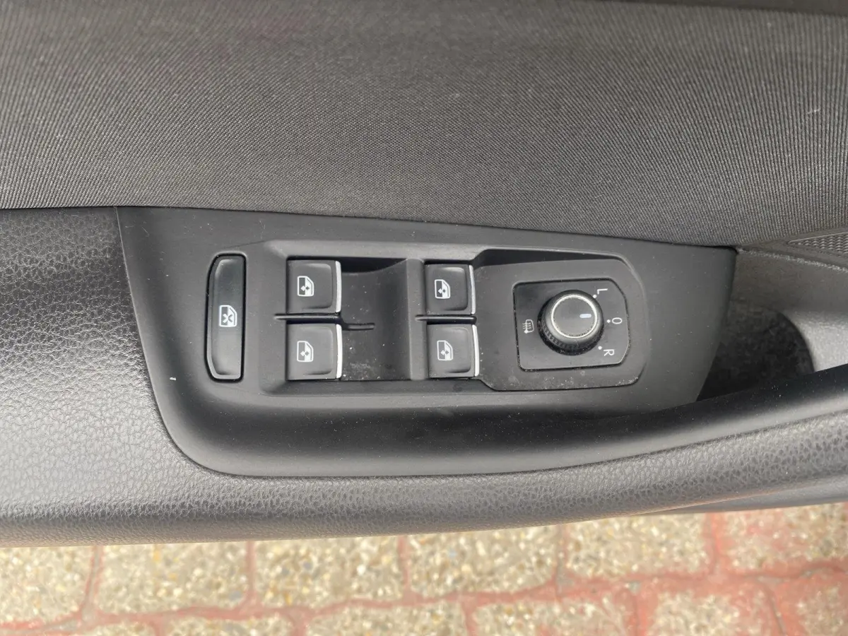 1.4 TSI PHEV GTE Business | Trekhaak | A.Camera  | Stoelverwarming | IQ.Light |