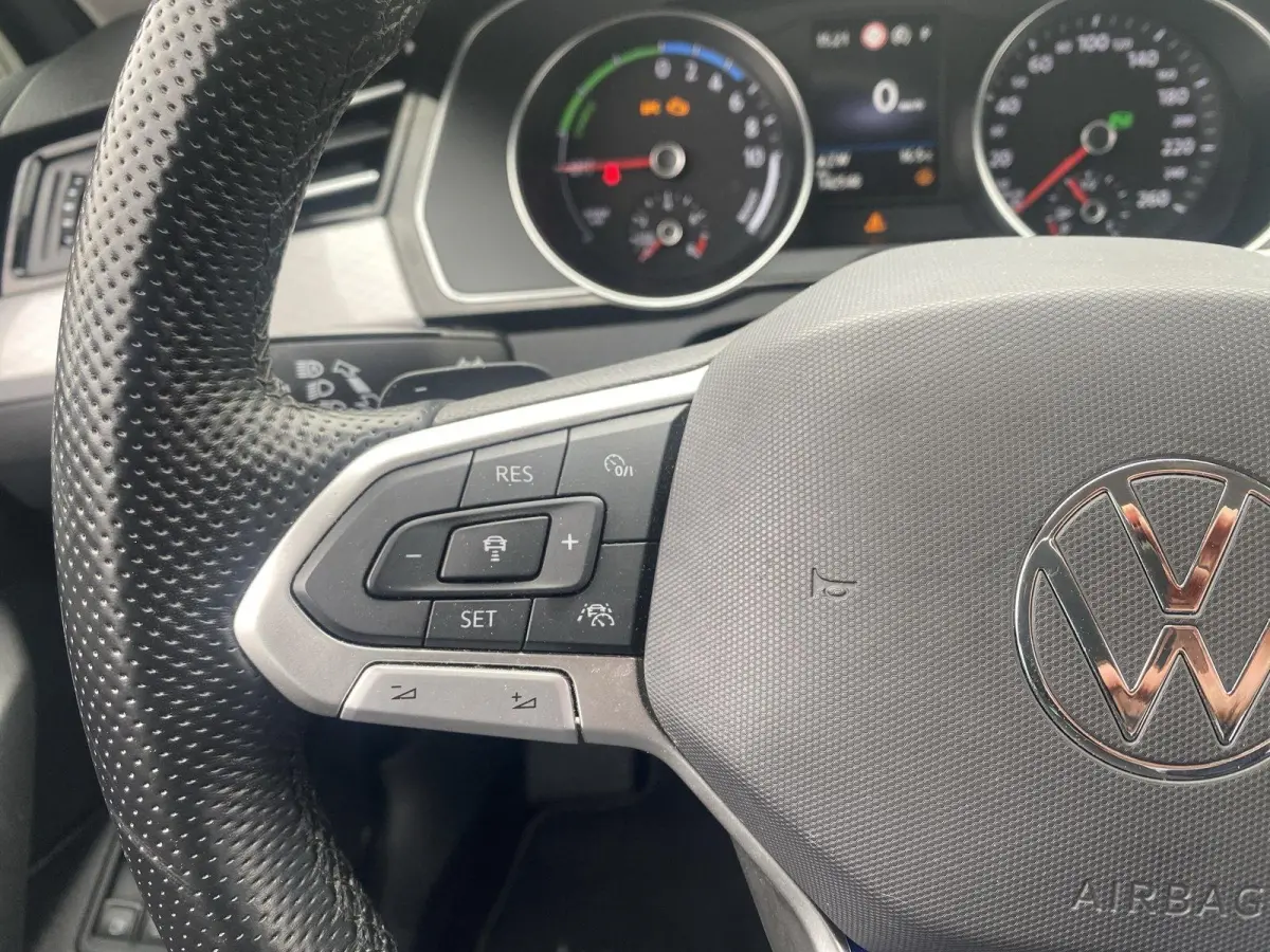 1.4 TSI PHEV GTE Business | Trekhaak | A.Camera  | Stoelverwarming | IQ.Light |