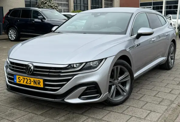 1.4 TSI eHybrid R-Line Business+