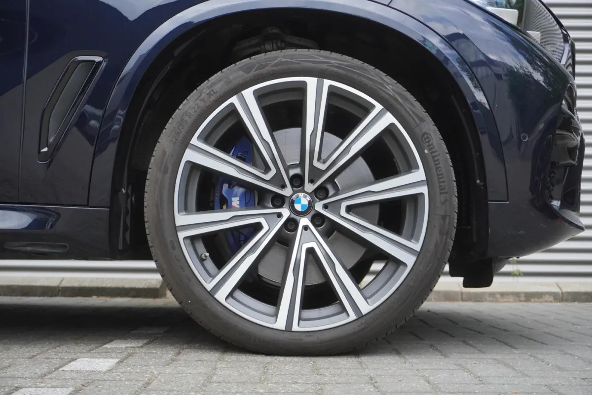 xDrive45e M Sportpakket | High Executive | 22 inch LM BMW Individual V-spaak | Glazen panoramadak | Driving Assistant Professional | Harman Kardon Surround Sound Systeem