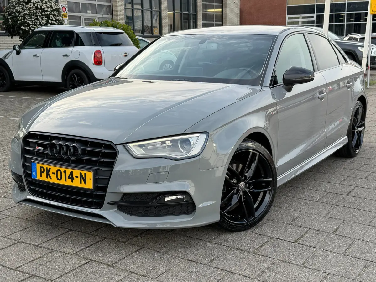 1.4 TFSI Ambiente Pro Line Plus