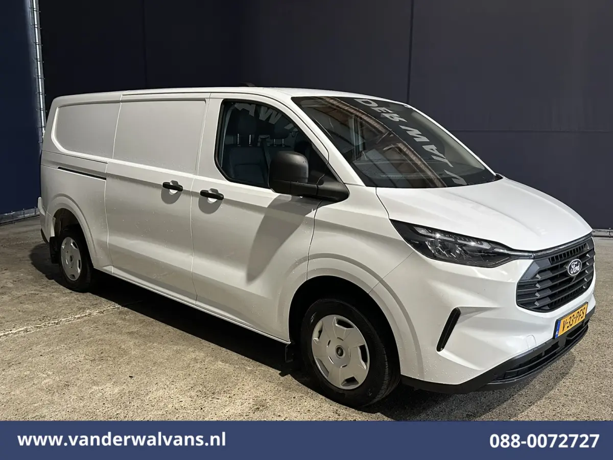 2.0 TDCI 136pk L2H1 Euro6 Airco | Camera | LED | Apple Carplay | Cruisecontrol Android Auto, Leder, Verwarmde voorruit, Parkeersensoren, Bijrijdersbank, 2740kg trekvermogen