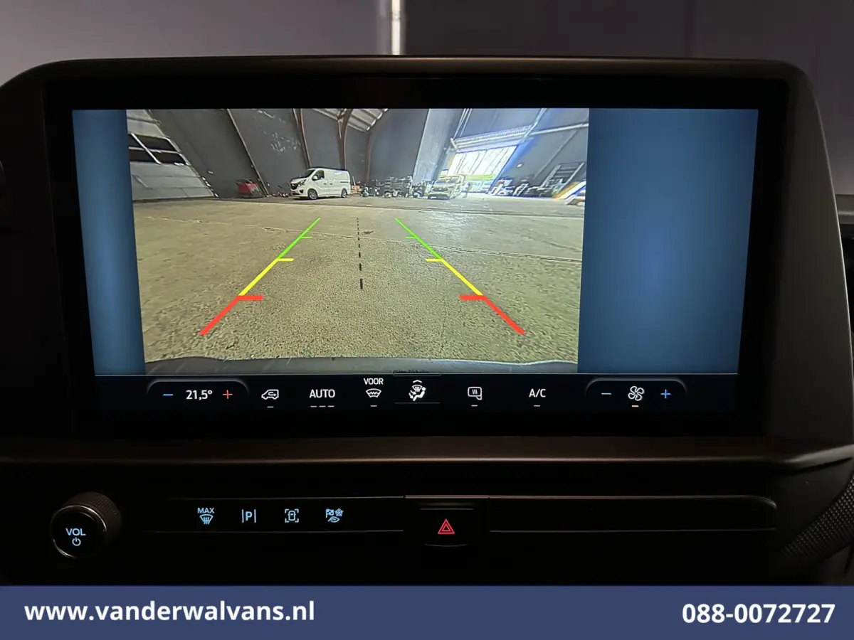 2.0 TDCI 136pk L2H1 Euro6 Airco | Camera | LED | Apple Carplay | Cruisecontrol Android Auto, Leder, Verwarmde voorruit, Parkeersensoren, Bijrijdersbank, 2740kg trekvermogen