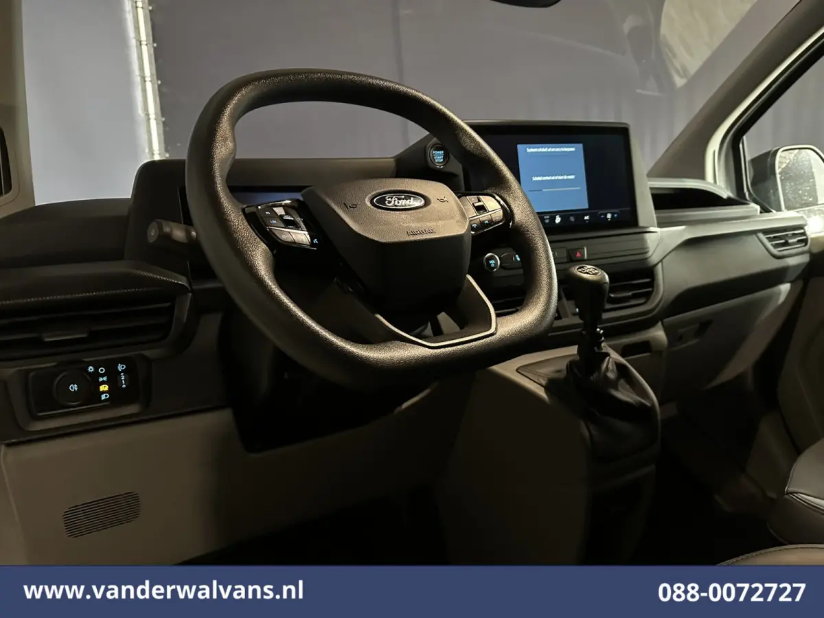 2.0 TDCI 136pk L2H1 Euro6 Airco | Camera | LED | Apple Carplay | Cruisecontrol Android Auto, Leder, Verwarmde voorruit, Parkeersensoren, Bijrijdersbank, 2740kg trekvermogen