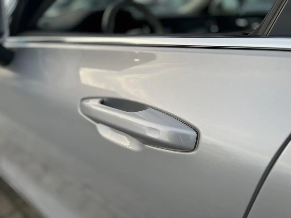 Recharge T6 AWD Core | 18 Inch Velgen | Keyless Entry | Luchtfilter |