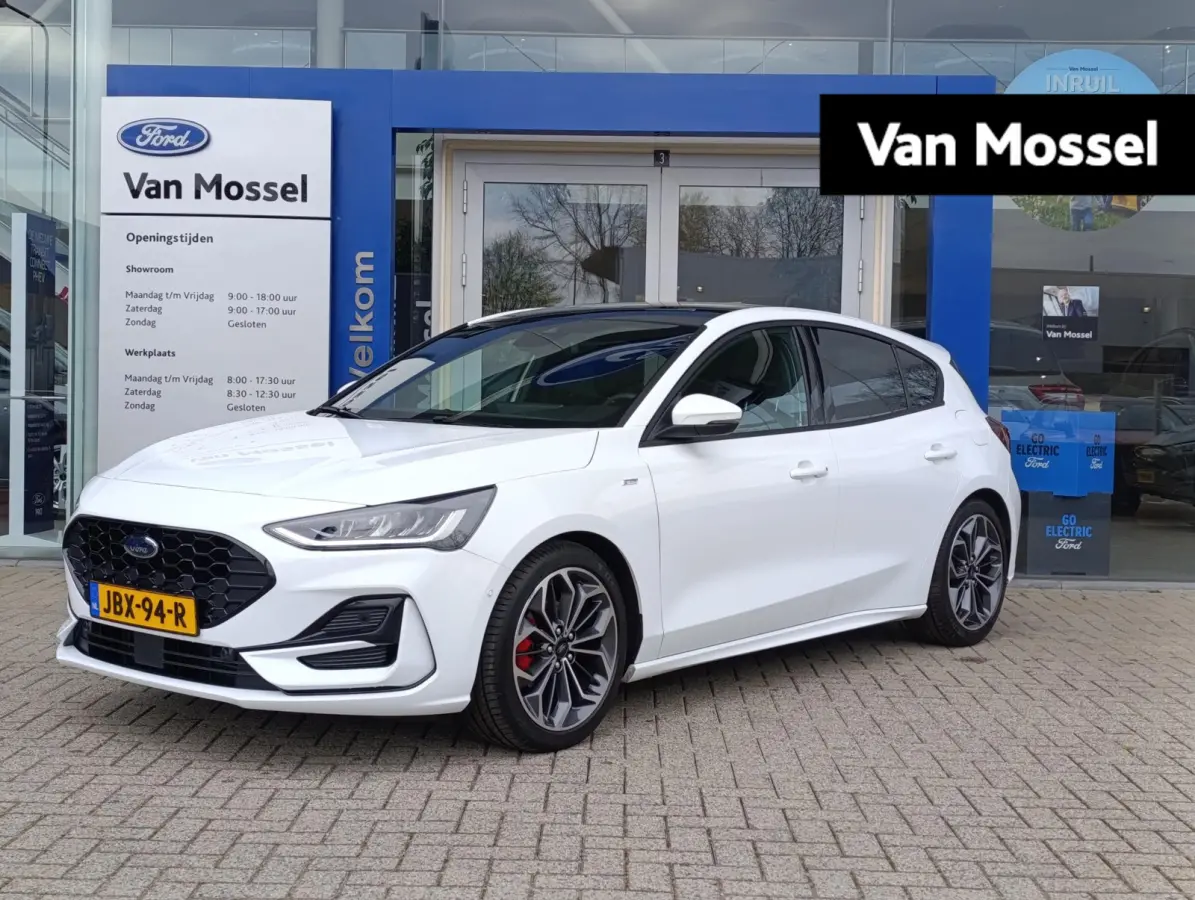 Ford Focus 2025 Benzine Handgeschakeld leasen